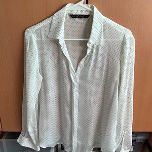 zara polka dot blouse size M